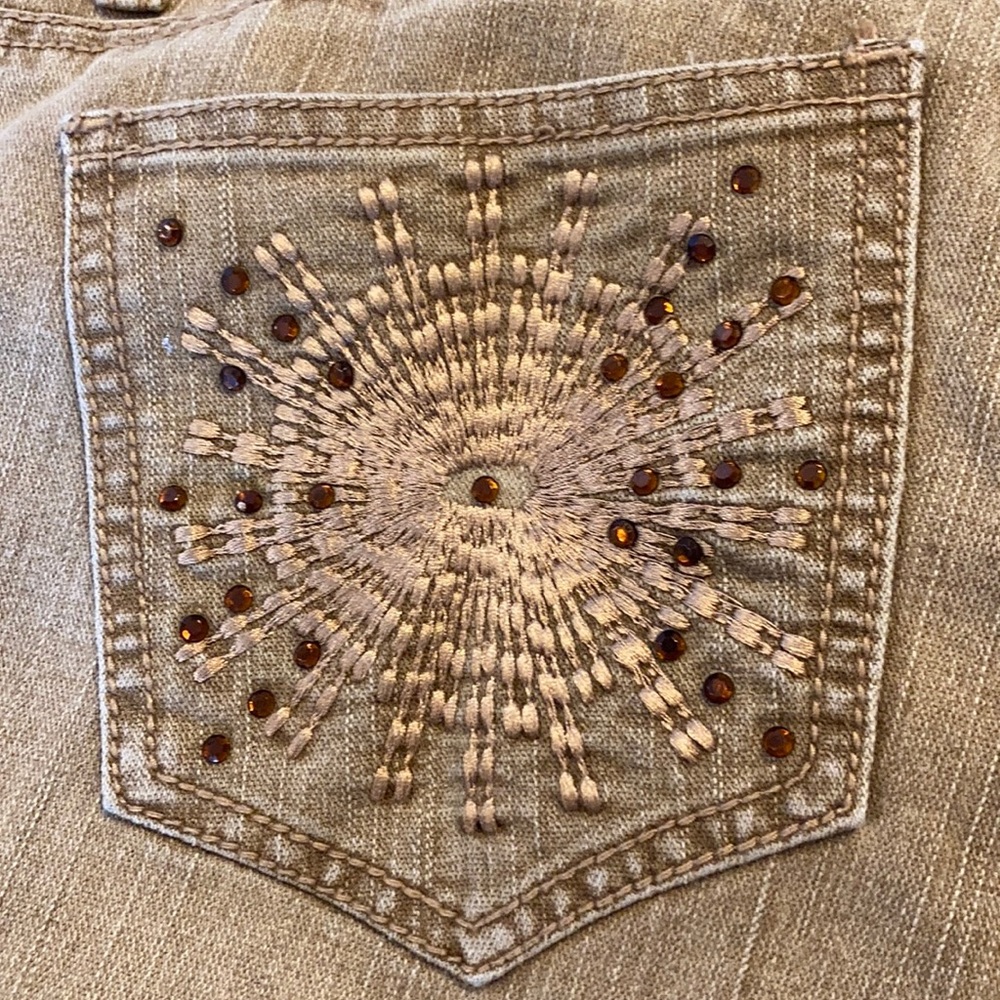 Jeans - Picture 5 of 7